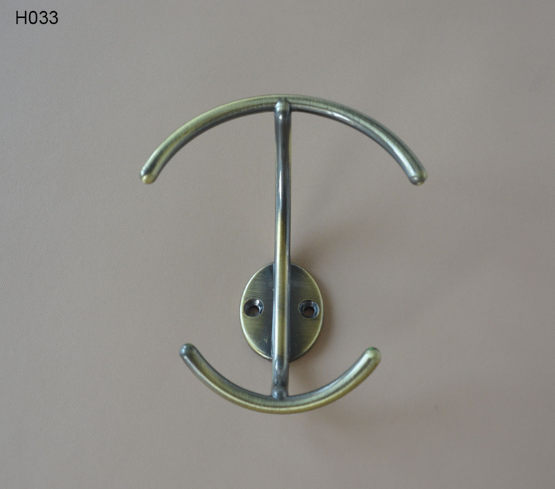 Simple Traditional Zamak alloy Coat Hook 