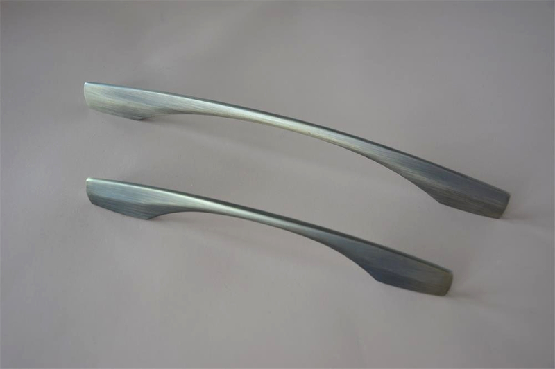 Contemporary style Zamak cabinet pulls furniture handles 