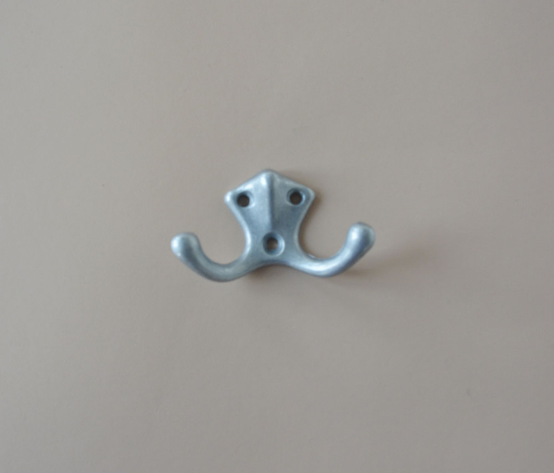 Simple Traditional Zamak alloy Coat Hook 