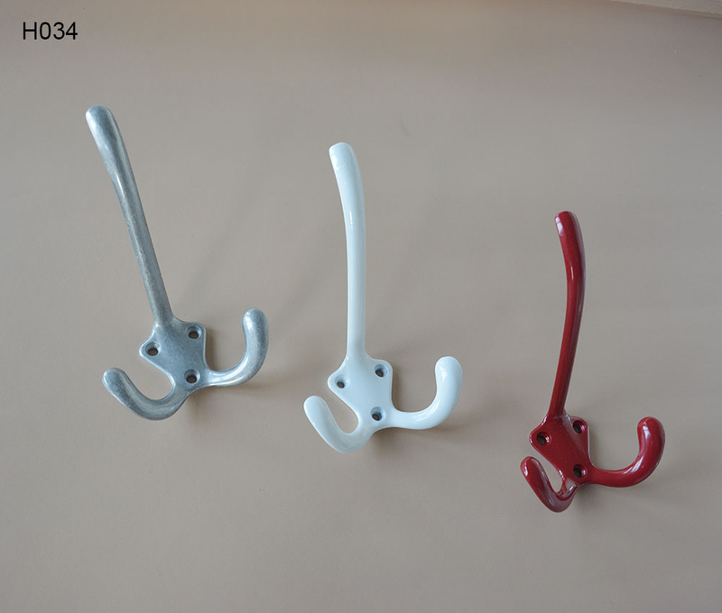 Simple Traditional Zamak alloy Coat Hook 