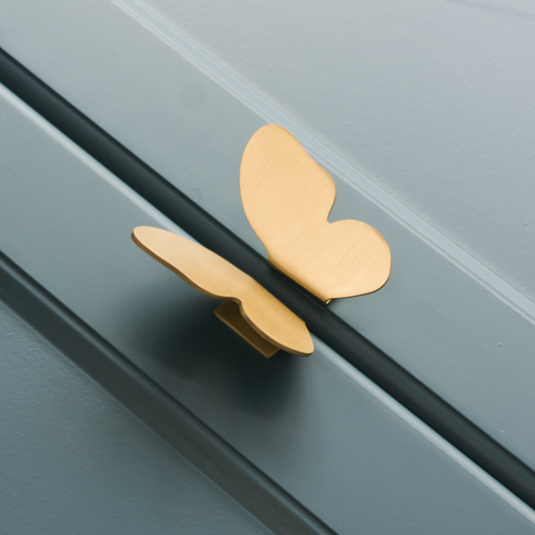 Luxury Brass Butterfly design Furniture knob Cabinet Pull