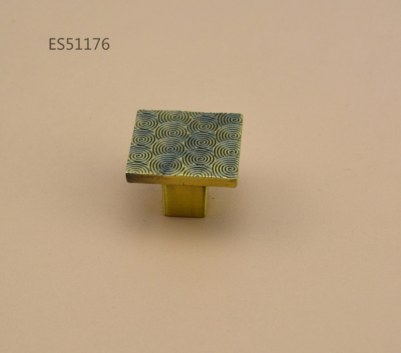 Retro style Zamak Furniture knob Cabinet Pull in 2022